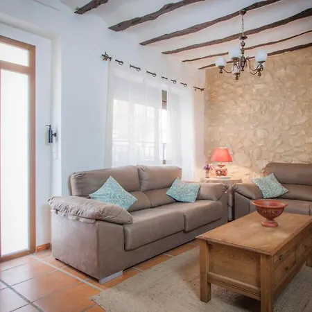 Casa Amparo - Alquiler Integro Con Encanto En Alicante *